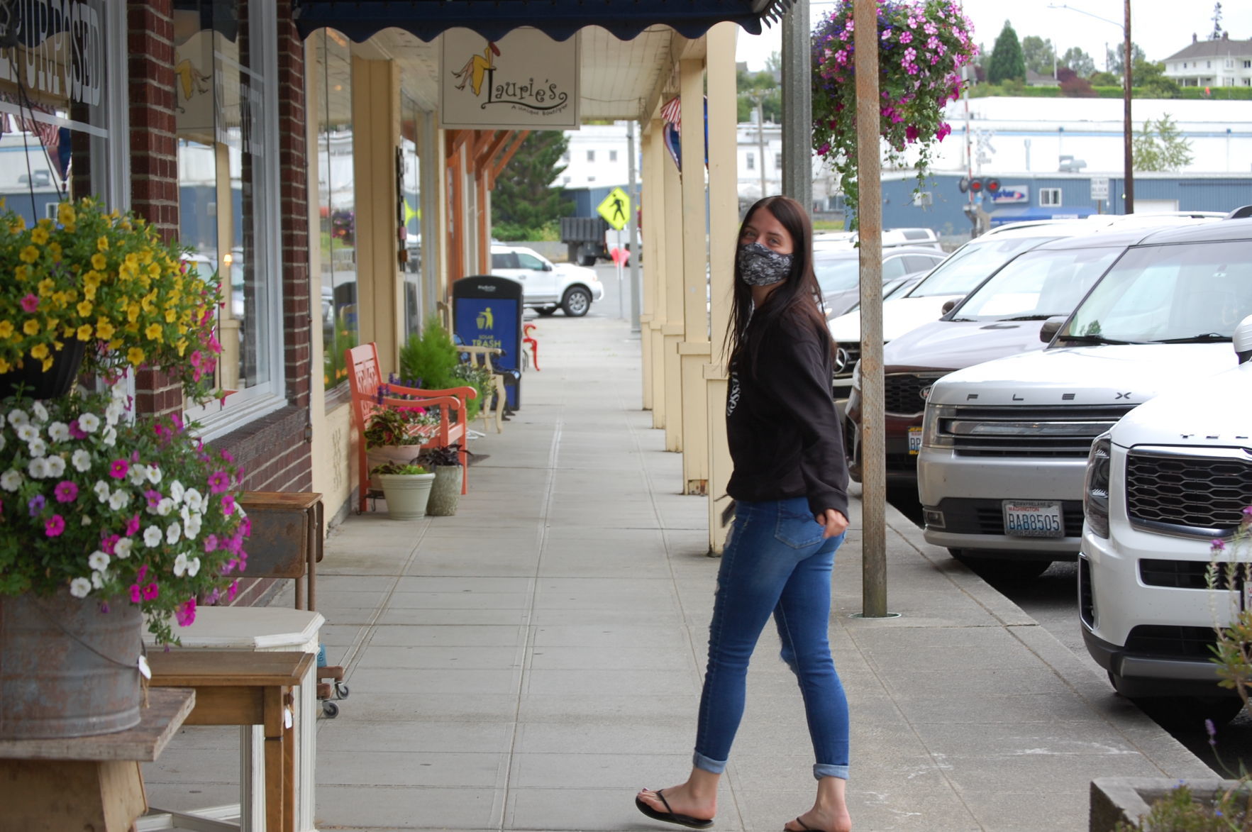 Mainstreet pedestrian